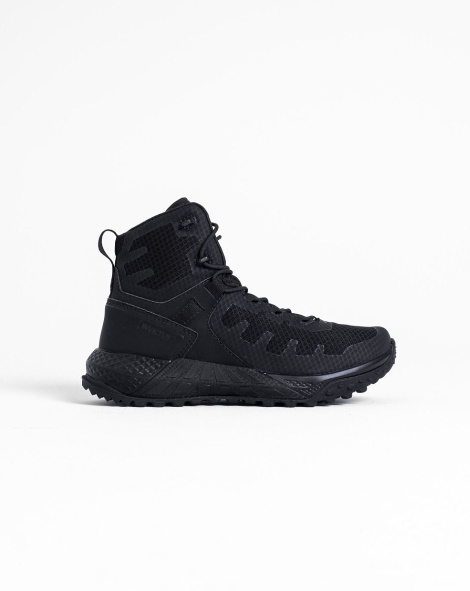BOTA ARION PRETA - INVICTUS