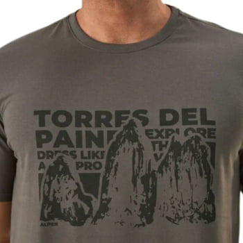 CAMISETA TORRES DEL PAINE MASCULINA CINZA CHUMBO ALPEN