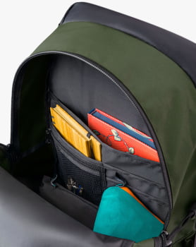 MOCHILA PELICAN 2.0 30L OCRE E VERDE MILITAR - GALÁPAGOS