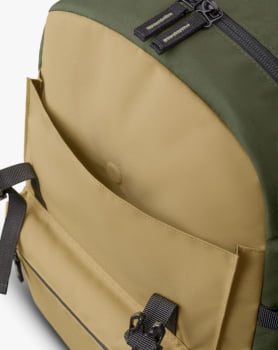 MOCHILA PELICAN 2.0 30L OCRE E VERDE MILITAR - GALÁPAGOS