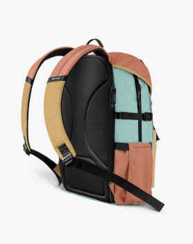 MOCHILA PELICAN 2.0 30L SALMÃO MOSTARDA E TURQUESA - GALÁPAGOS