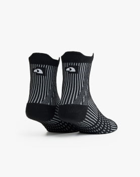 MEIA TÉCNICA COOLMAX MIDSTRIDE PRETO - GALÁPAGOS