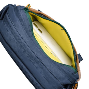 BOLSA POCHETE CAMALEÃO 2.0 MARINHO E CARAMELO - INVICTUS