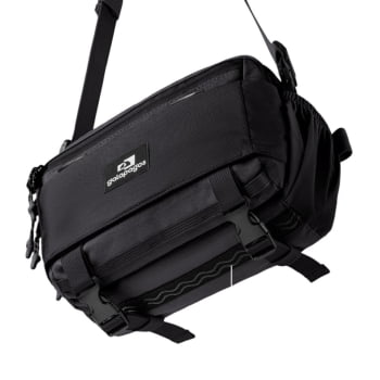 BOLSA POCHETE CAMALEÃO 2.0 PRETO - INVICTUS