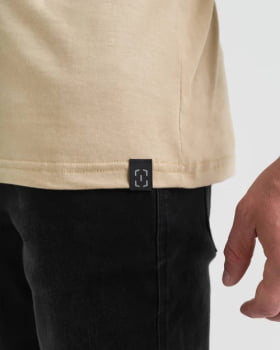 CAMISETA CONCEPT KEEP CAPIVARA CAQUI INVICTUS