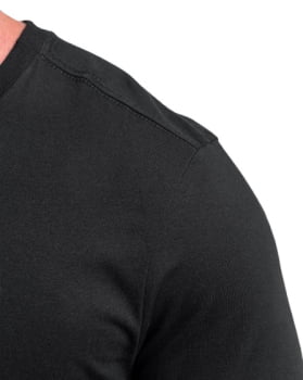 CAMISETA  CONQUER SNAKE PRETA INVICTUS