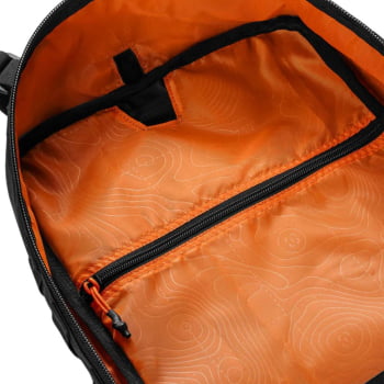 MOCHILA ASSAULT URBAN 2.0 EDIÇÃO 10 ANOS 35L PRETA - INVICTUS