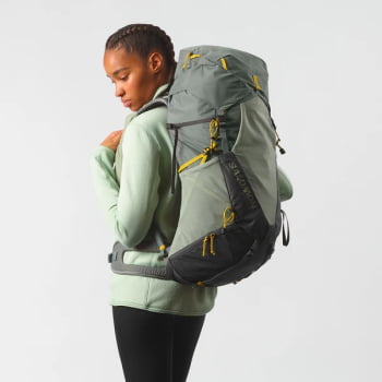 MOCHILA CARGUEIRA AEROTREK 40L SEDONA SAGE SALOMON