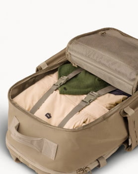 MOCHILA TÁTICA COMMANDER 2.0 50L COYOTE - INVICTUS