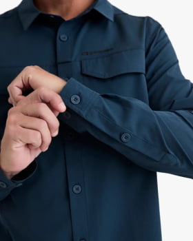 CAMISA TÉCNICA DEFENDER UV50+ MASCULINA AZUL MARINHO - GALÁPAGOS